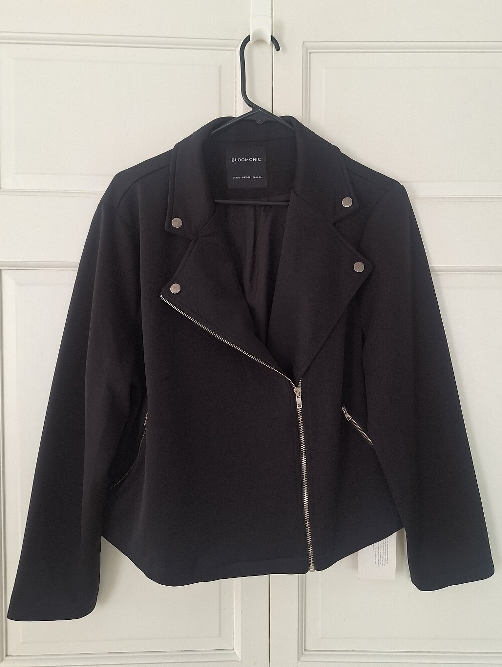 Bloomchic black cropped jacket